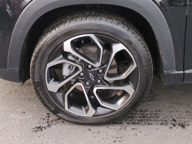 Certified 2024 Chevrolet Trax RS w/ Driver Confidence Package image 32