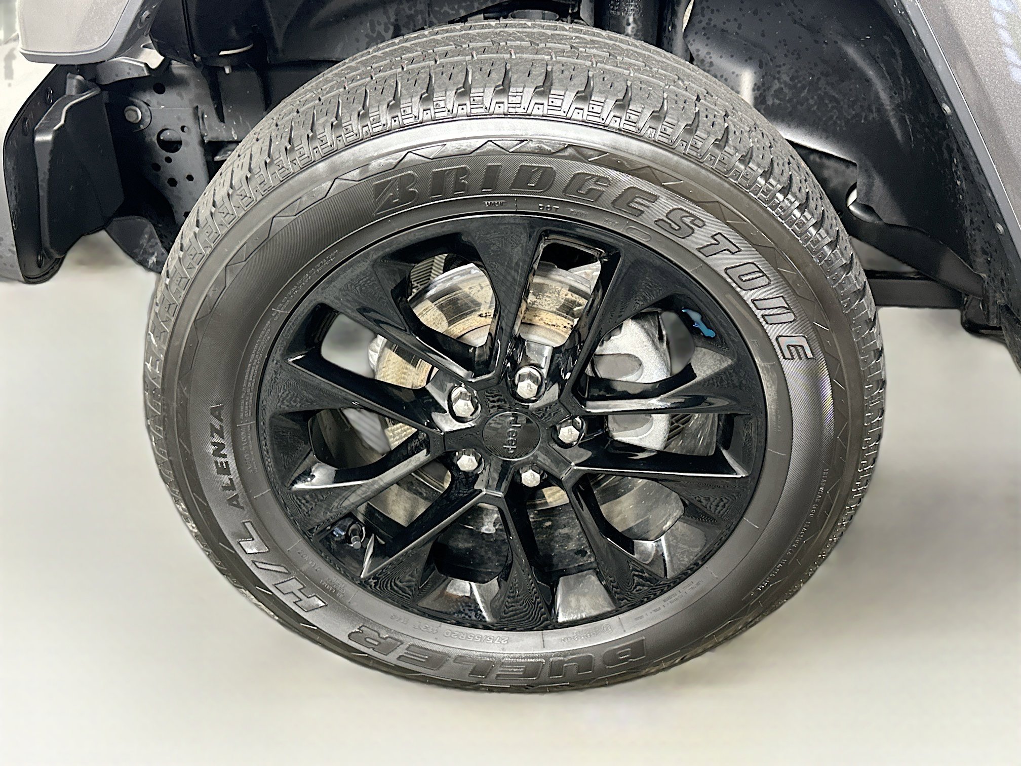 Used 2023 Jeep Wrangler Sahara w/ Cold Weather Group image 11