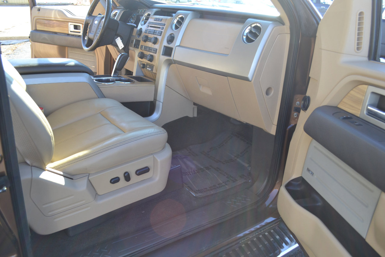 Used 2011 Ford F150 Lariat w/ Lariat Chrome Pkg image 34