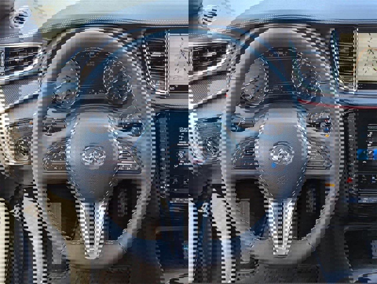 New 2025 INFINITI QX50 Sport image 15