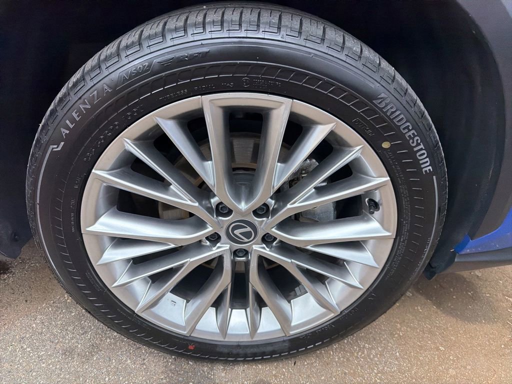 Used 2025 Lexus NX 350 AWD w/ Accessory Package (2T) image 33