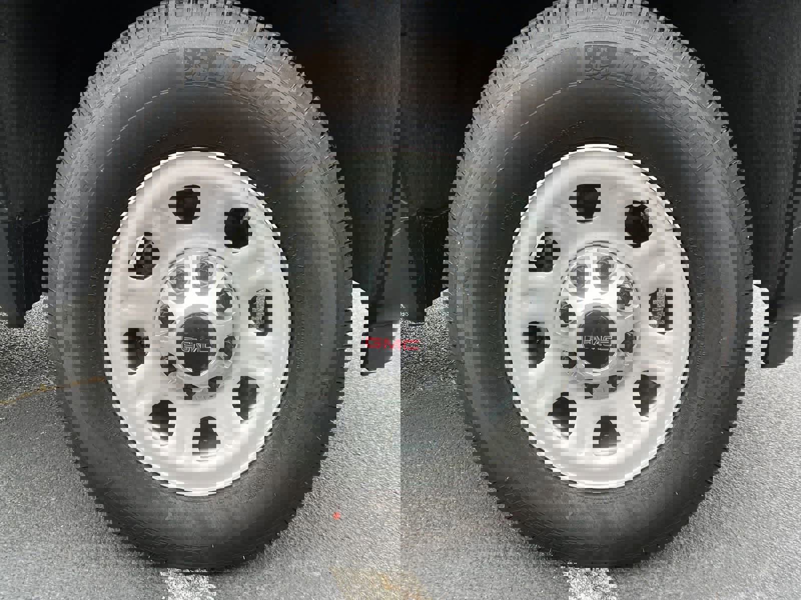 New 2024 GMC Sierra 3500 Pro w/ Convenience Package image 24