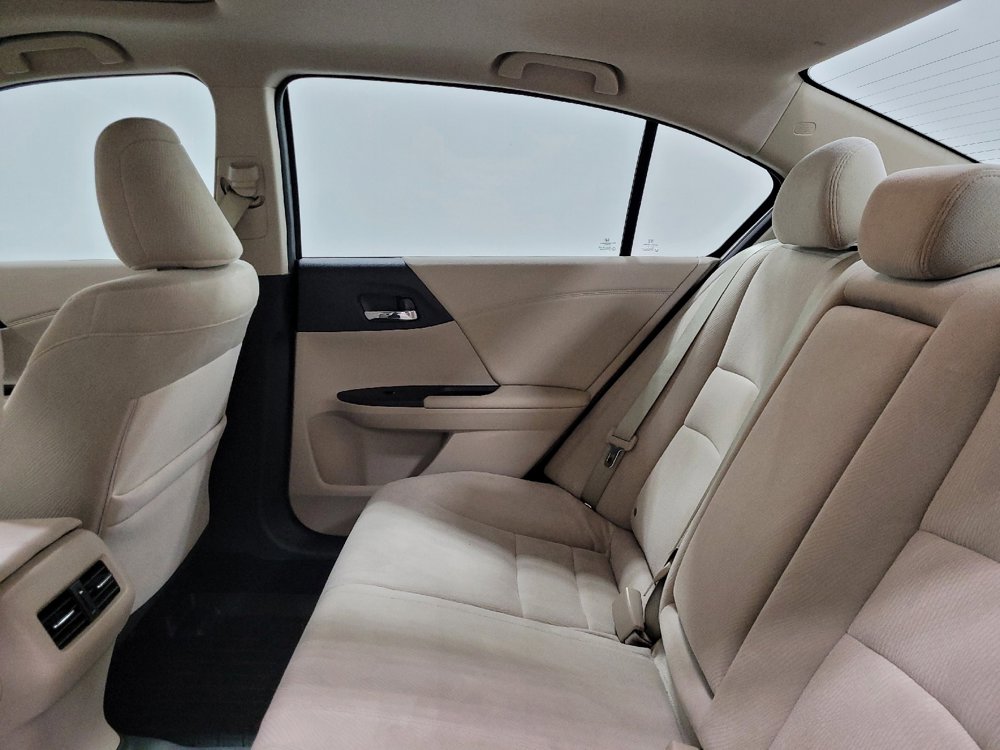 Used 2015 Honda Accord EX image 18
