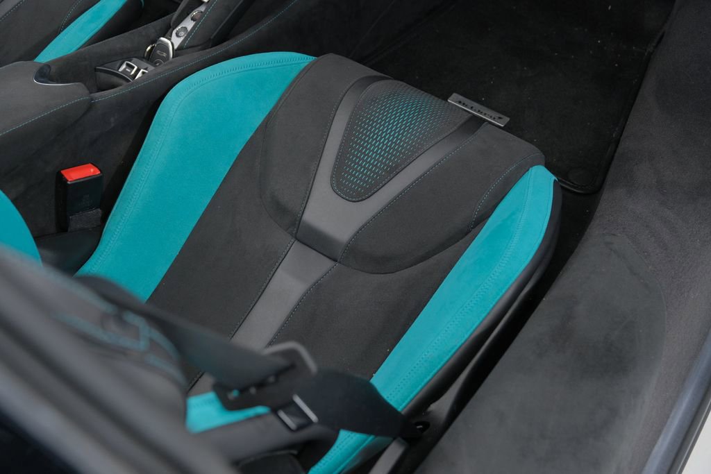 Used 2024 McLaren 750S Spider RWD image 45