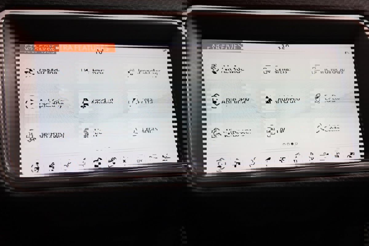 Used 2020 Land Rover Range Rover Evoque S image 27