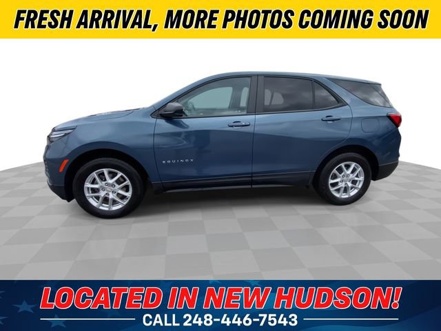 Used 2024 Chevrolet Equinox LS w/ LS Convenience Package image 7