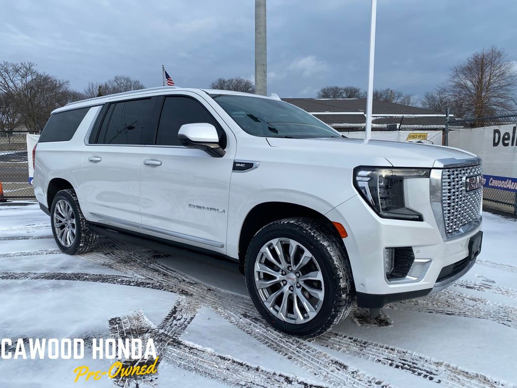 Used 2024 GMC Yukon XL Denali image 1