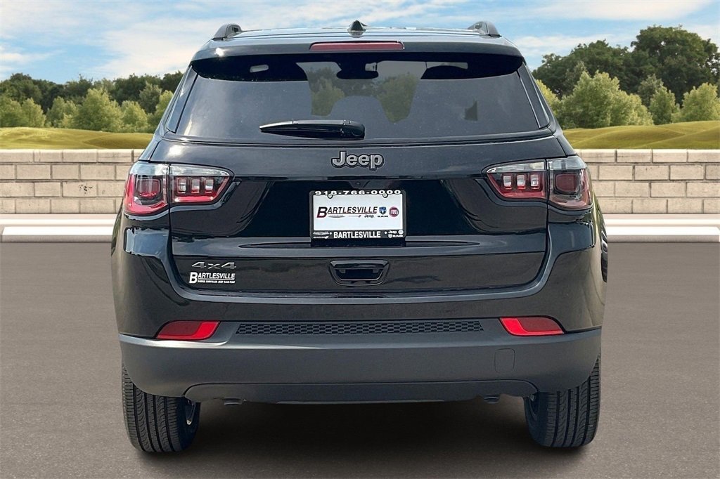 New 2025 Jeep Compass Latitude w/ Convenience Group image 4