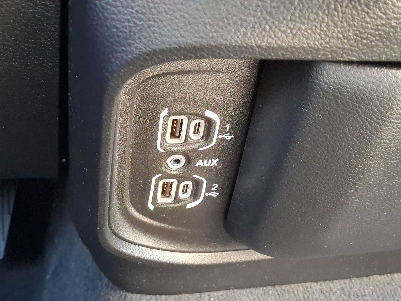 Used 2021 RAM 1500 Big Horn w/ Built-to-serve Edition AWD/4WD image 24