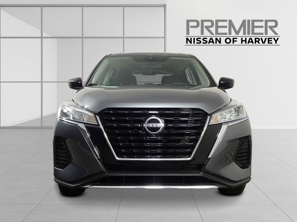 New 2025 Nissan Kicks Play S image 8