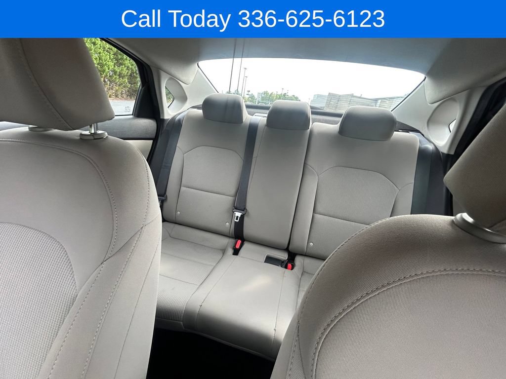 Used 2021 Kia Forte LXS FWD image 21