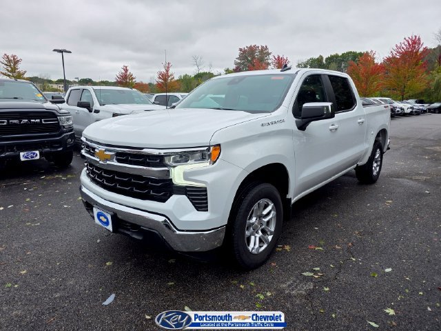 Used 2023 Chevrolet Silverado 1500 LT AWD/4WD image 1
