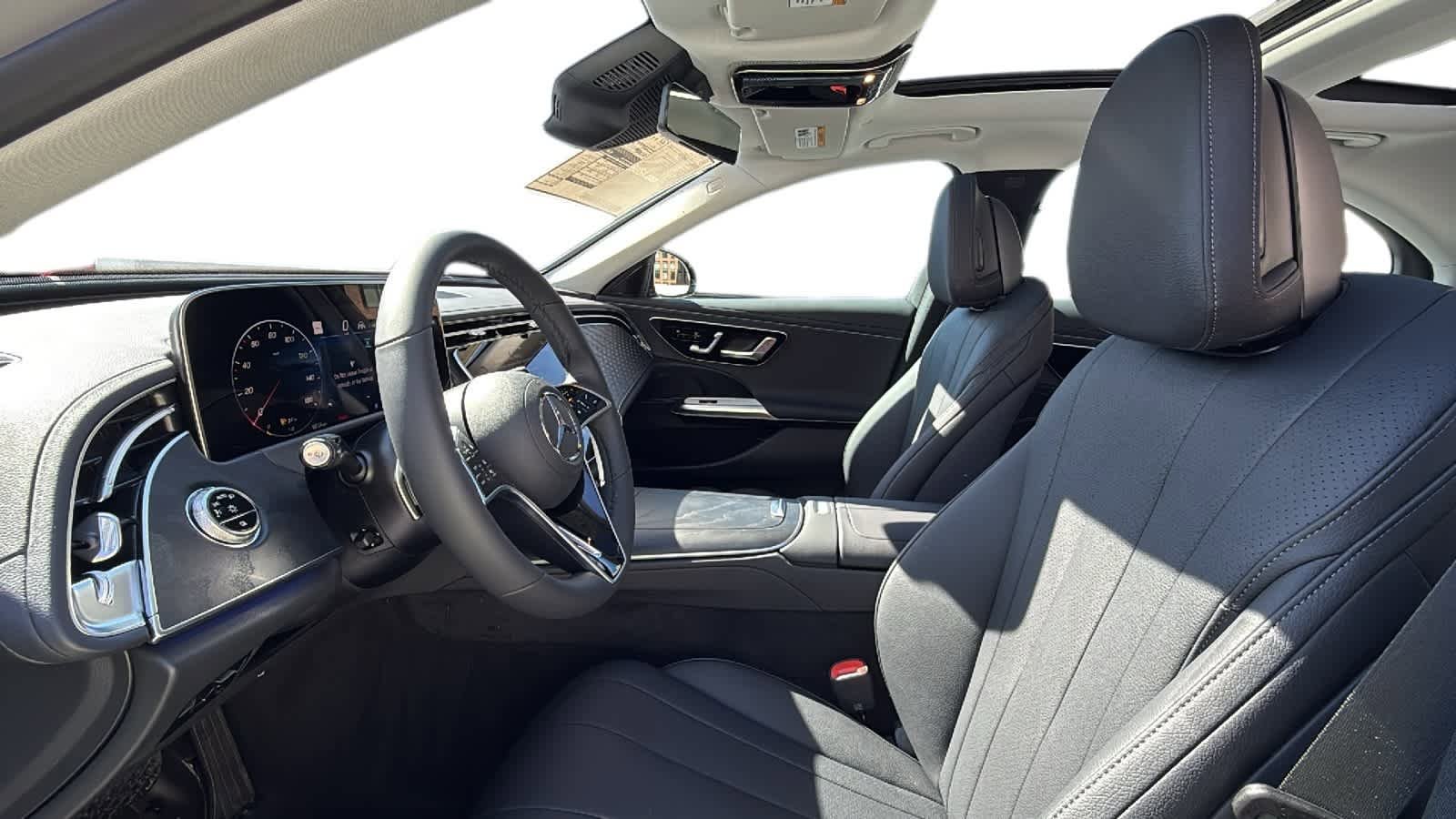 New 2026 Mercedes-Benz E 350 4MATIC Sedan image 4