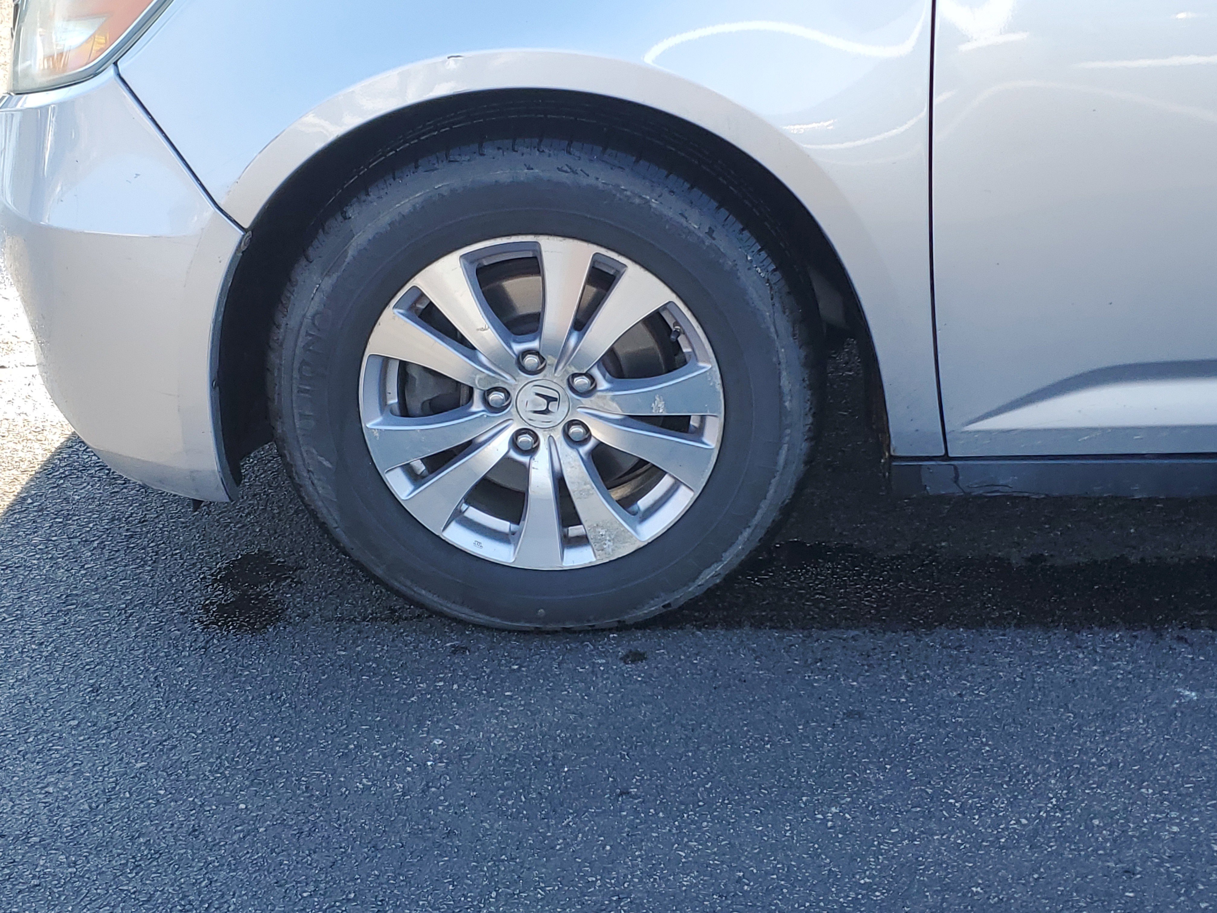 Used 2015 Honda Odyssey EX-L image 9