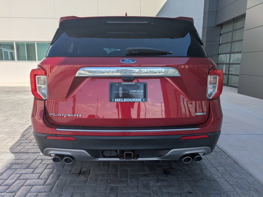 Used 2020 Ford Explorer Platinum w/ Premium Technology Package image 5