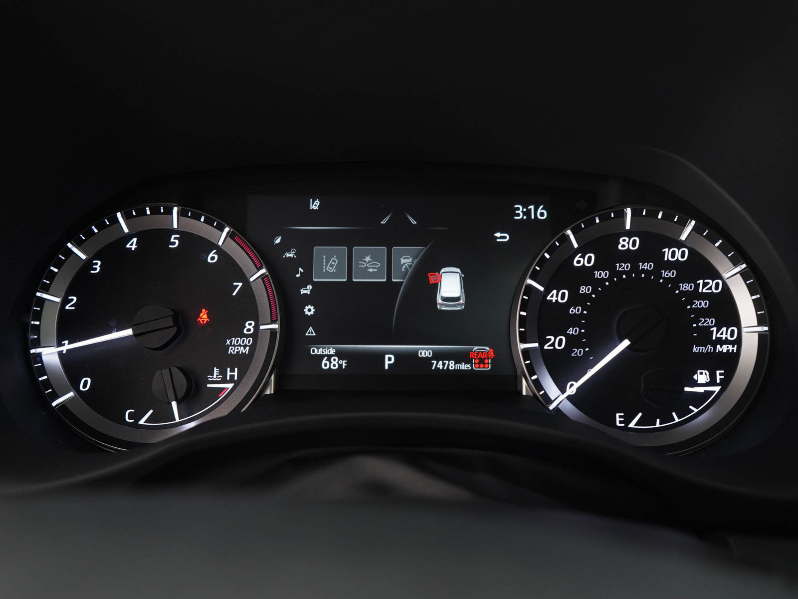 Used 2025 Toyota Highlander XLE AWD/4WD image 28