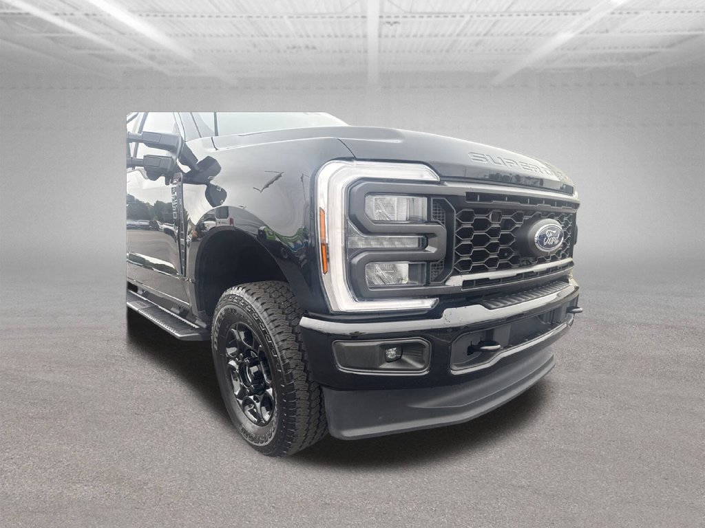 Used 2025 Ford F250 XL w/ STX Appearance Package AWD/4WD image 7
