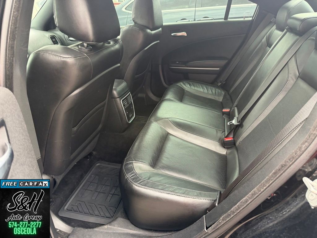 Used 2021 Dodge Charger SXT w/ Leather Interior Group RWD image 5