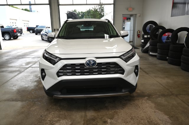 Used 2023 Toyota RAV4 Limited AWD/4WD image 2