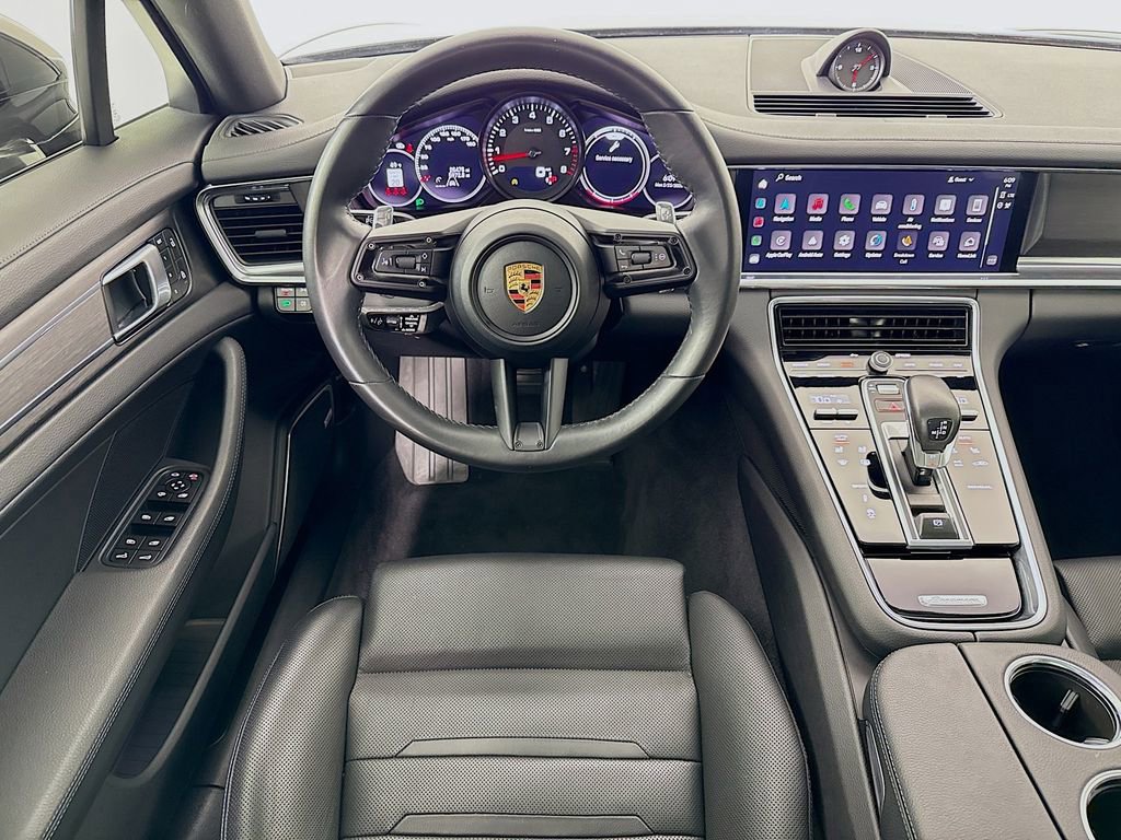 Certified 2023 Porsche Panamera Platinum Edition image 27