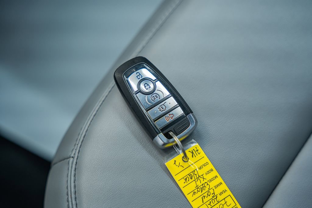 Certified 2021 Ford Explorer XLT w/ Equipment Group 202A image 46