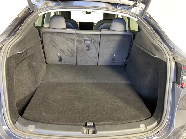 Used 2023 Tesla Model Y Long Range AWD/4WD image 8