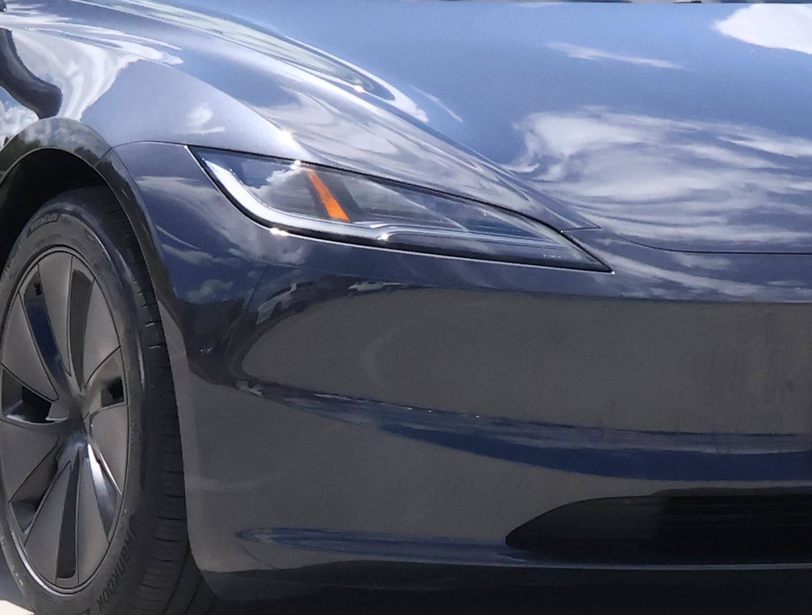 Used 2025 Tesla Model 3 Long Range image 7