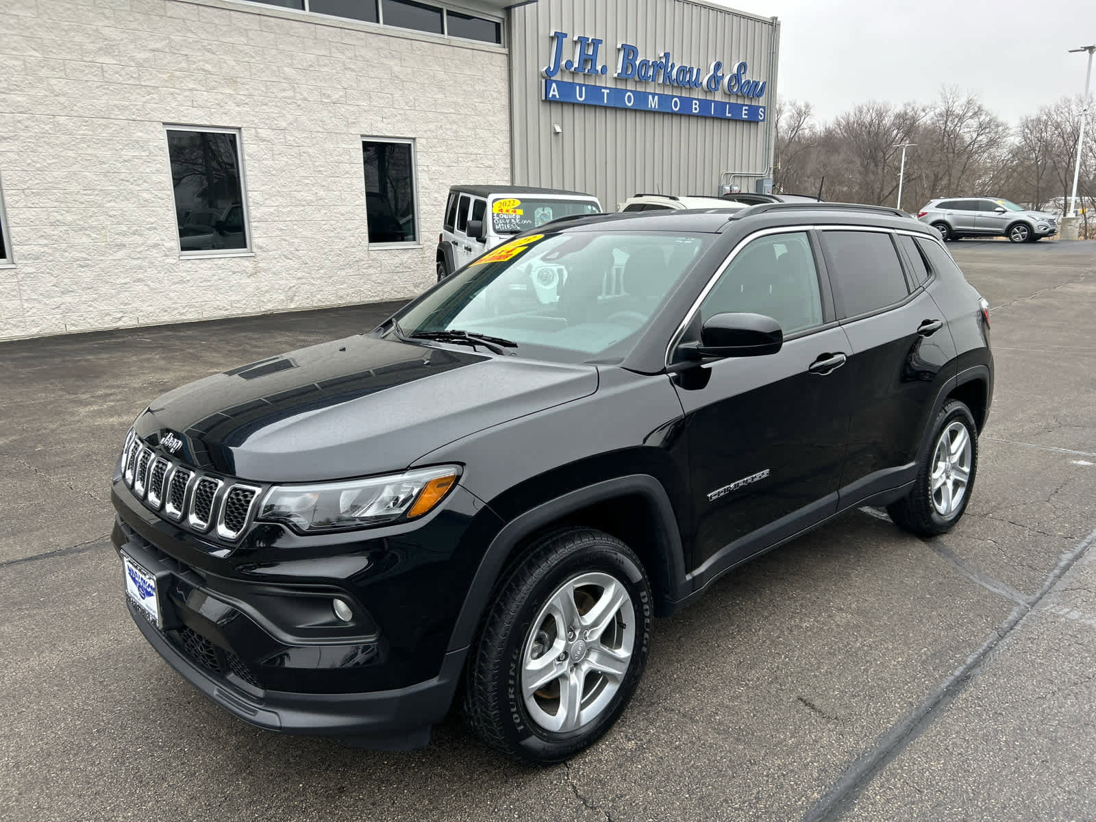 Used 2023 Jeep Compass Latitude w/ Convenience Group image 7
