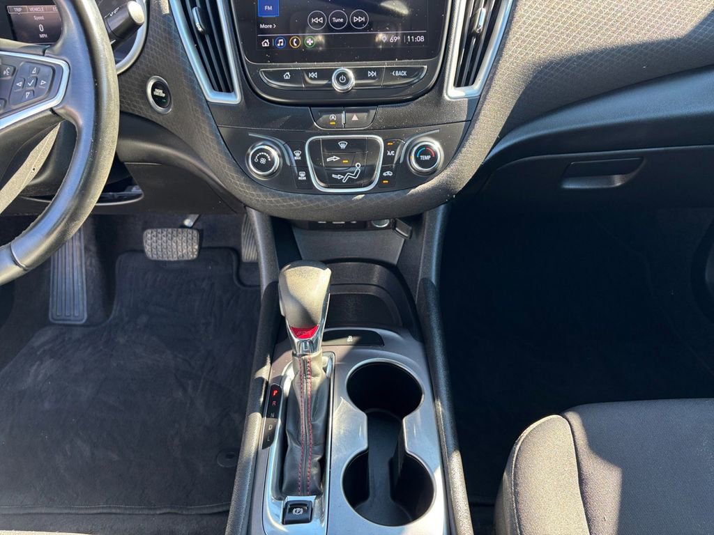 Used 2023 Chevrolet Malibu RS image 20