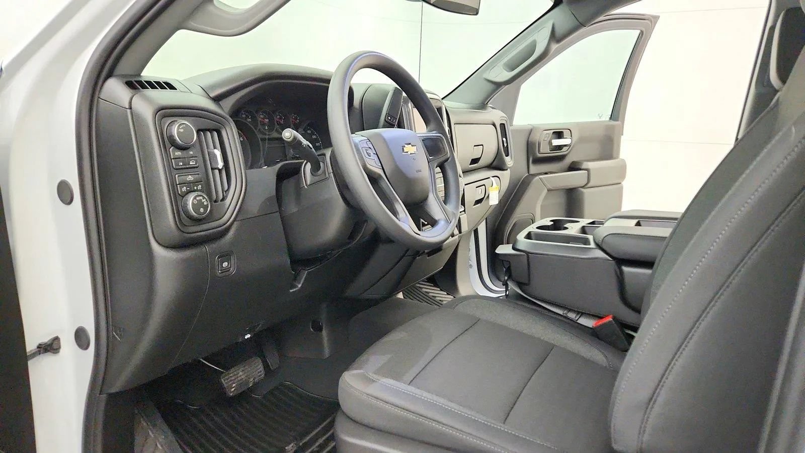 New 2026 Chevrolet Silverado 1500 Custom AWD/4WD image 23