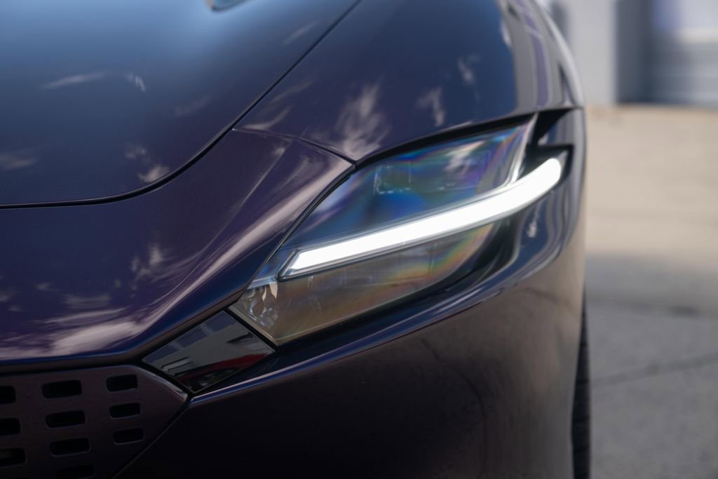 Used 2024 Ferrari Roma Spider image 16