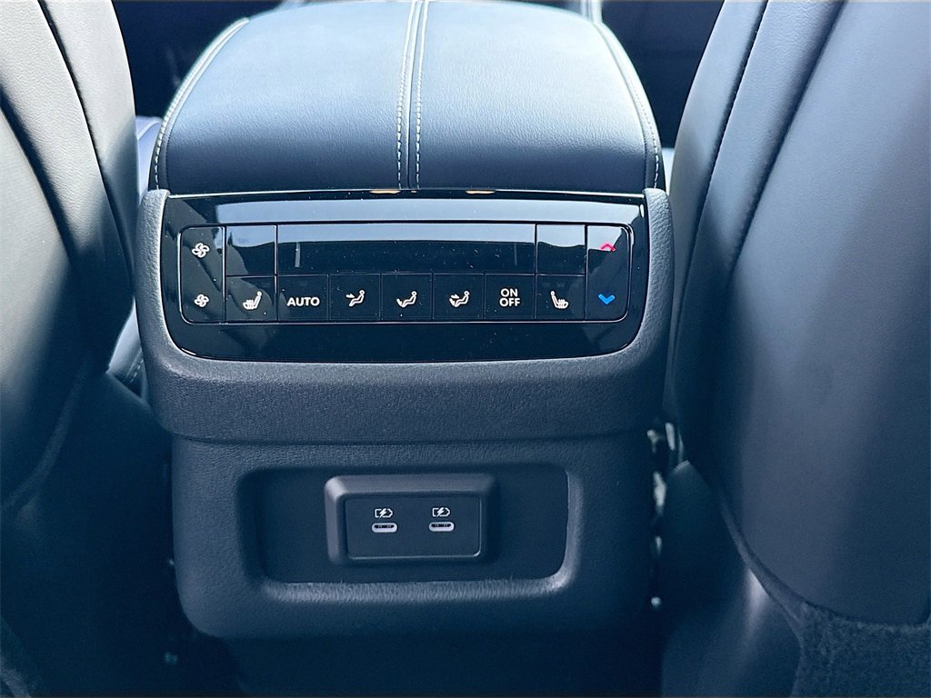 New 2026 INFINITI QX60 Sport w/ Dark Cargo Package image 27