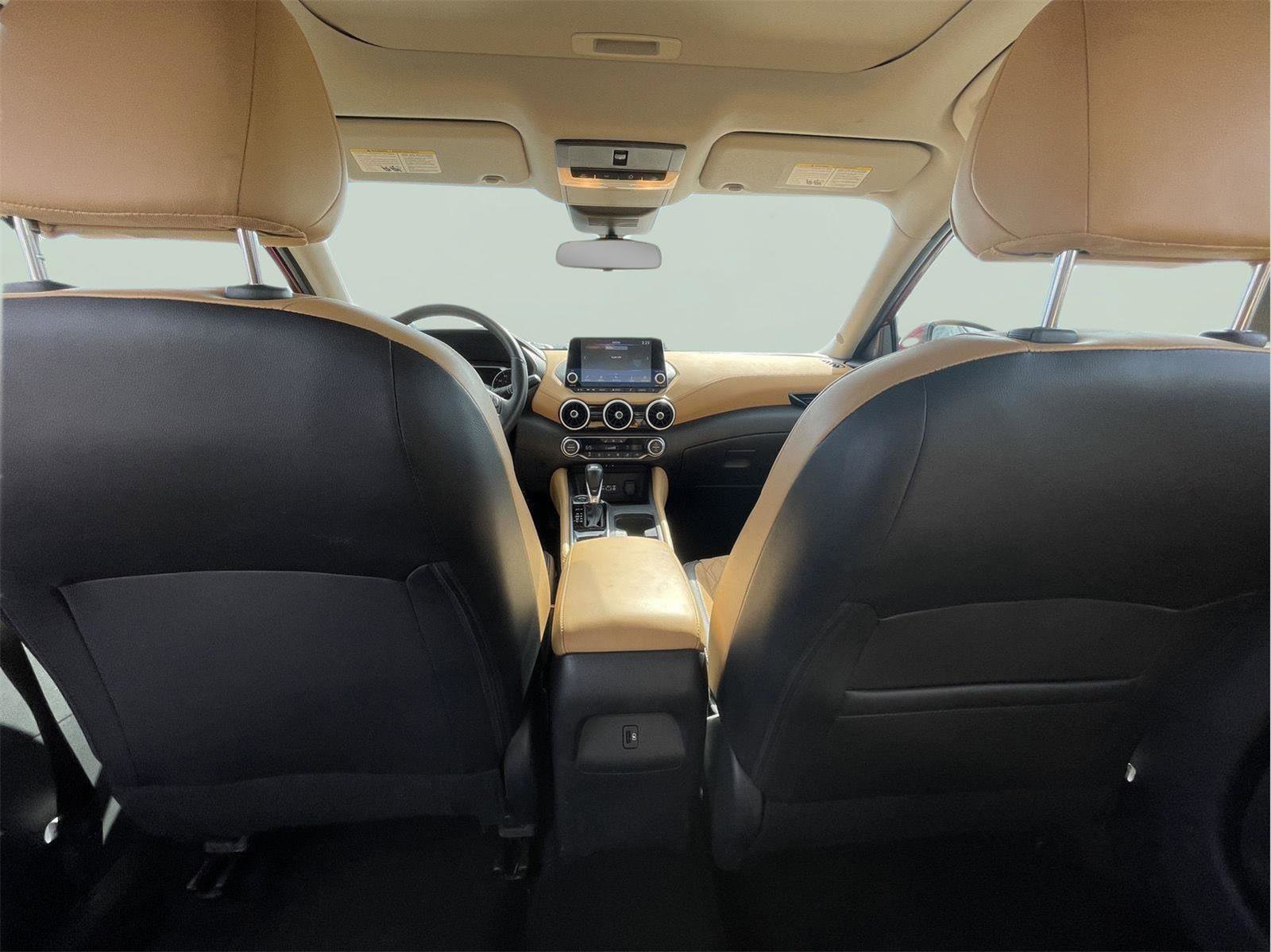 Used 2024 Nissan Sentra SV w/ SV Premium Package image 15