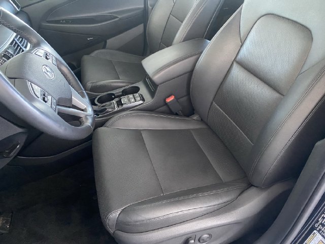 Used 2020 Hyundai Tucson Limited AWD/4WD image 17