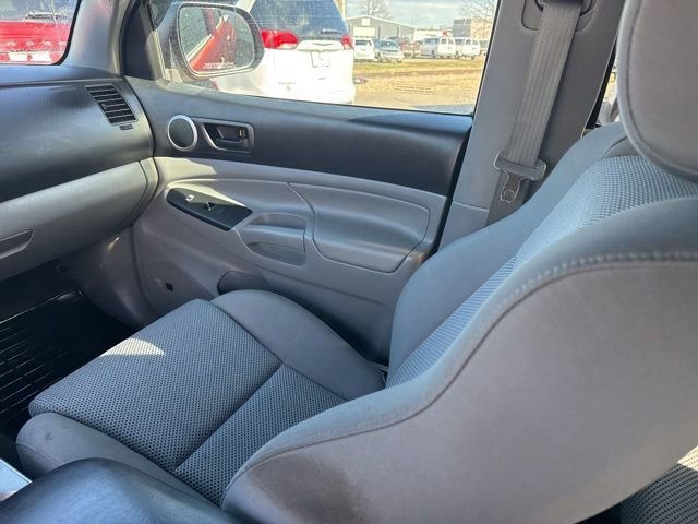 Used 2012 Toyota Tacoma 4x4 Double Cab w/ TRD Sport Pkg image 14