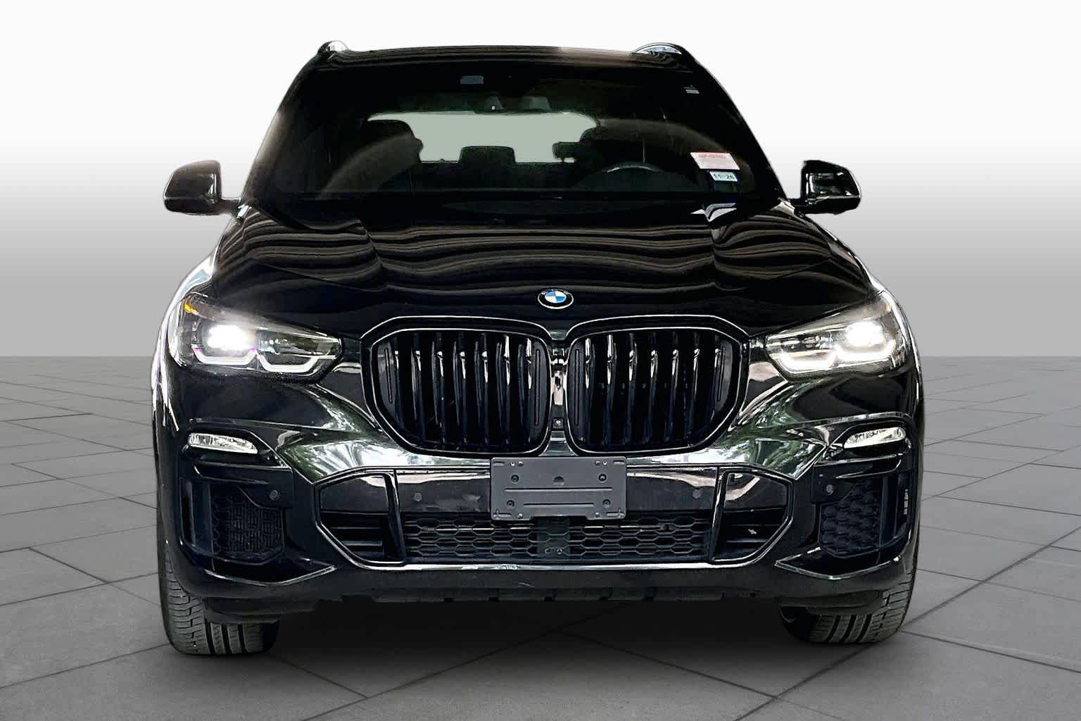 Used 2021 BMW X5 sDrive40i w/ M Sport Package RWD image 3