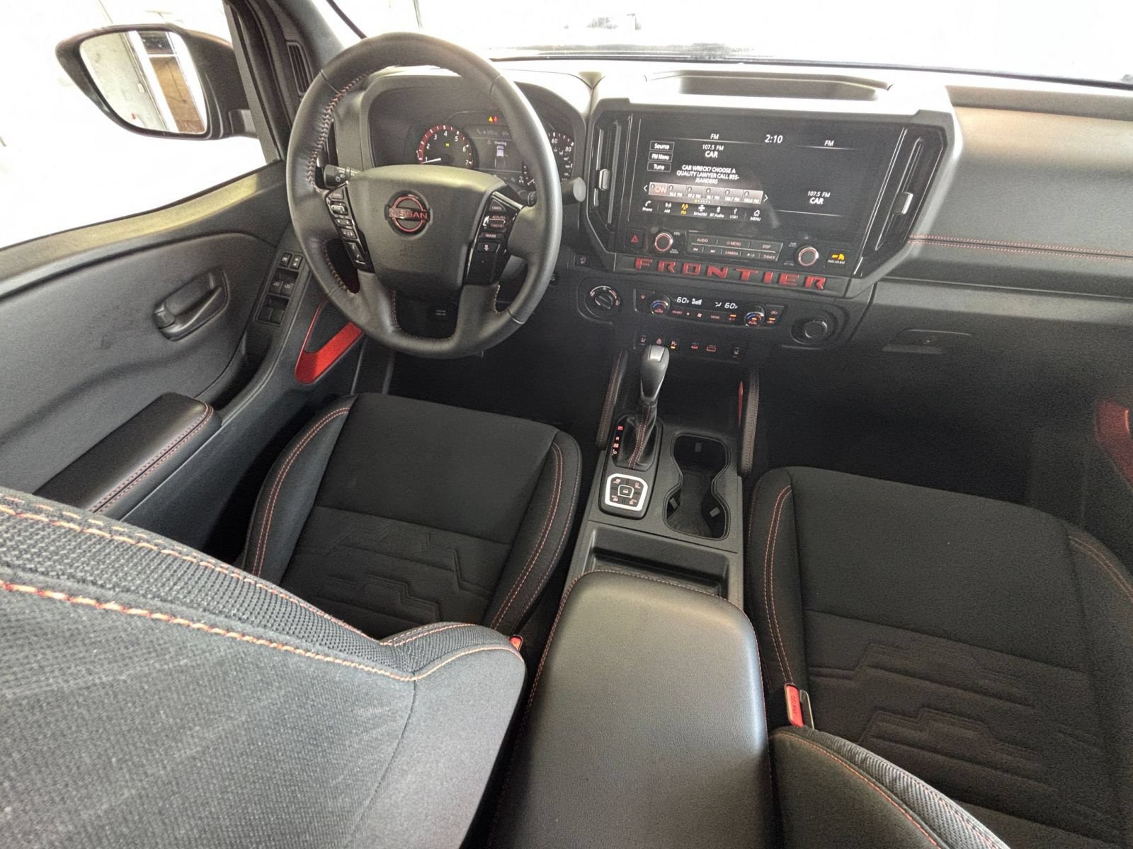 Used 2026 Nissan Frontier PRO-4X AWD/4WD image 34