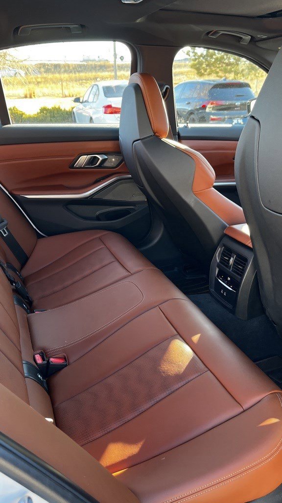 Used 2022 BMW M3 image 12