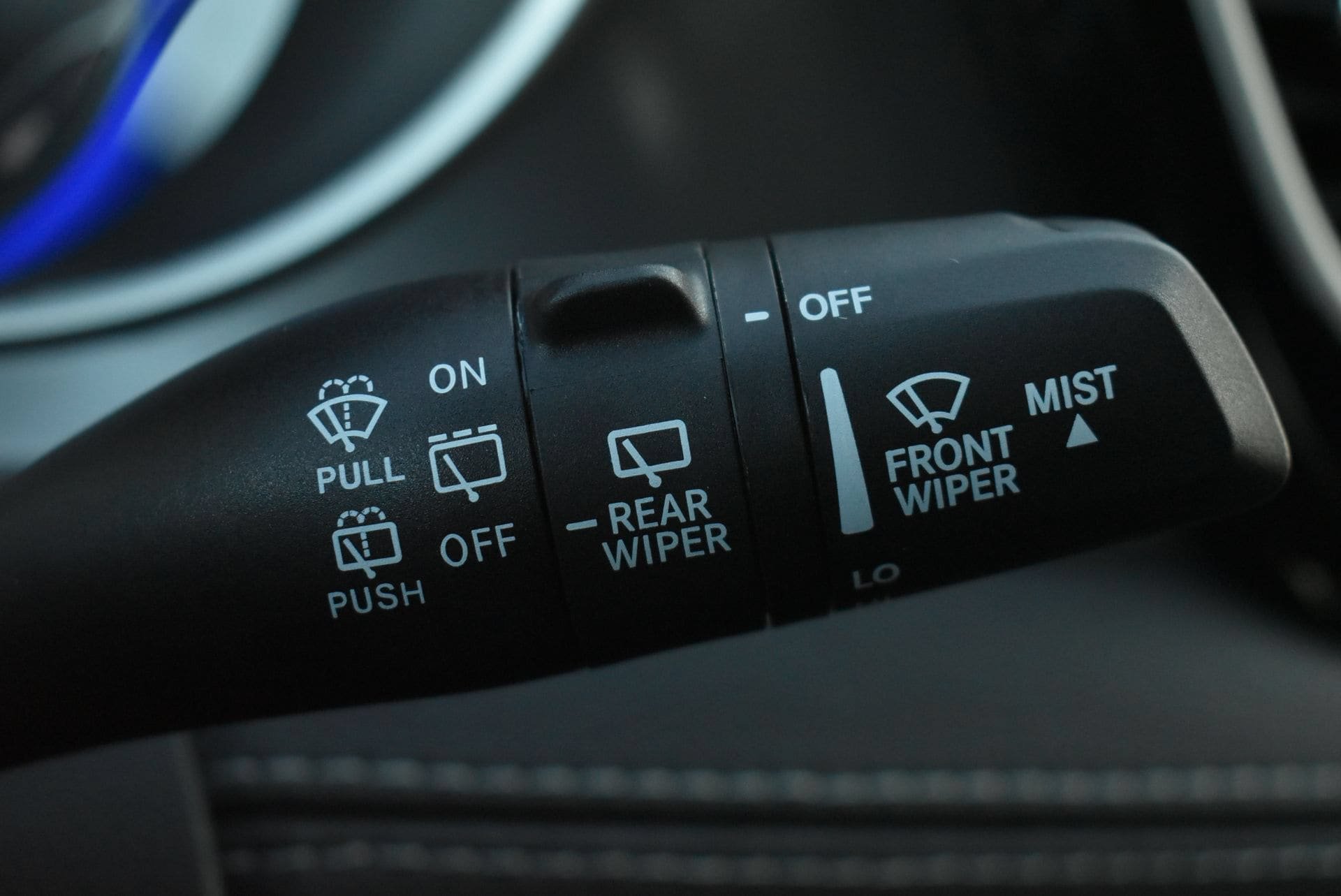 New 2026 Chrysler Pacifica Select FWD image 24