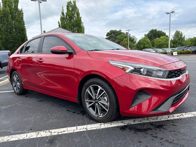 Used 2023 Kia Forte LXS w/ LXS Technology Package FWD image 3