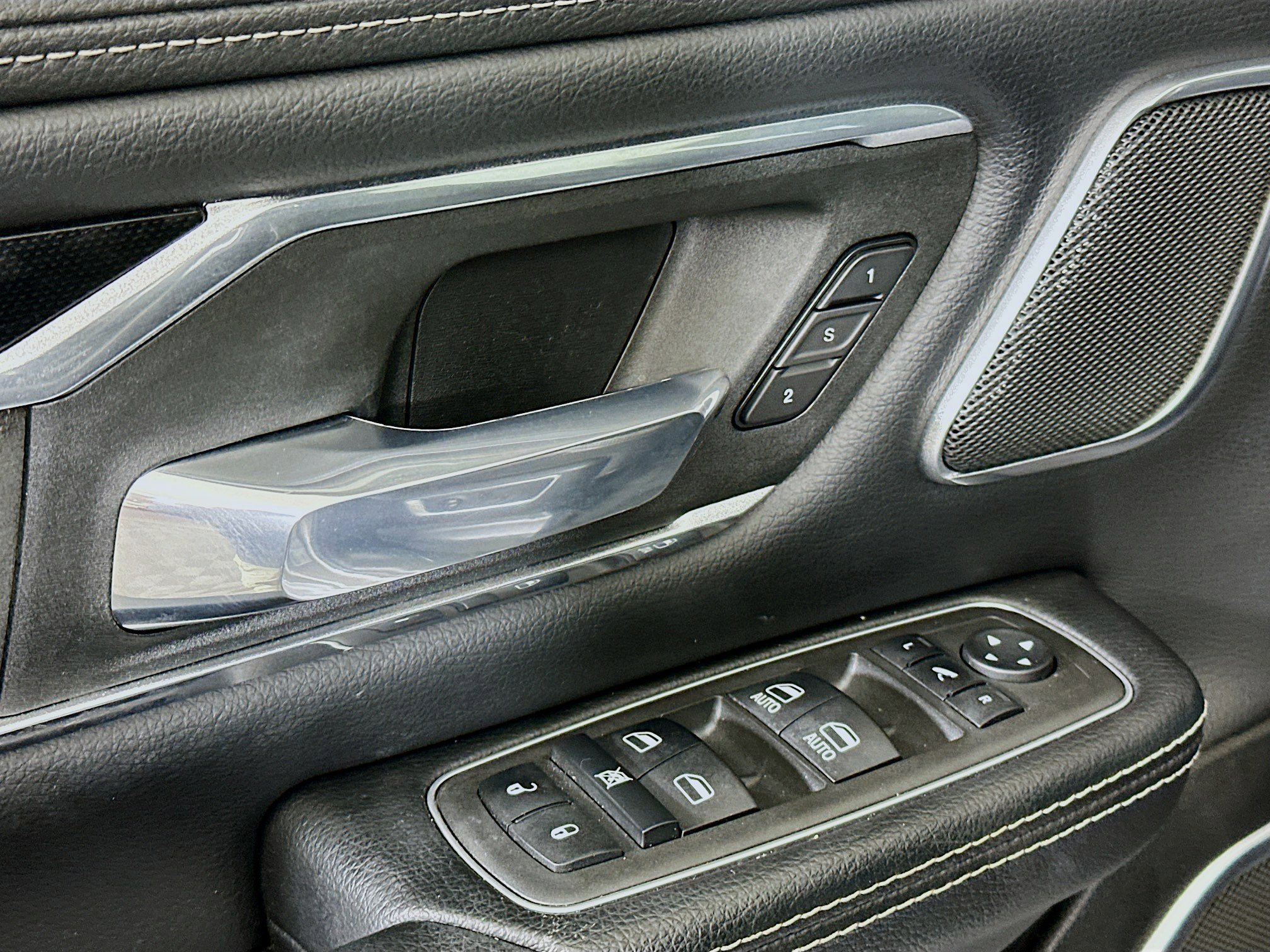 Used 2022 RAM 1500 Laramie image 15