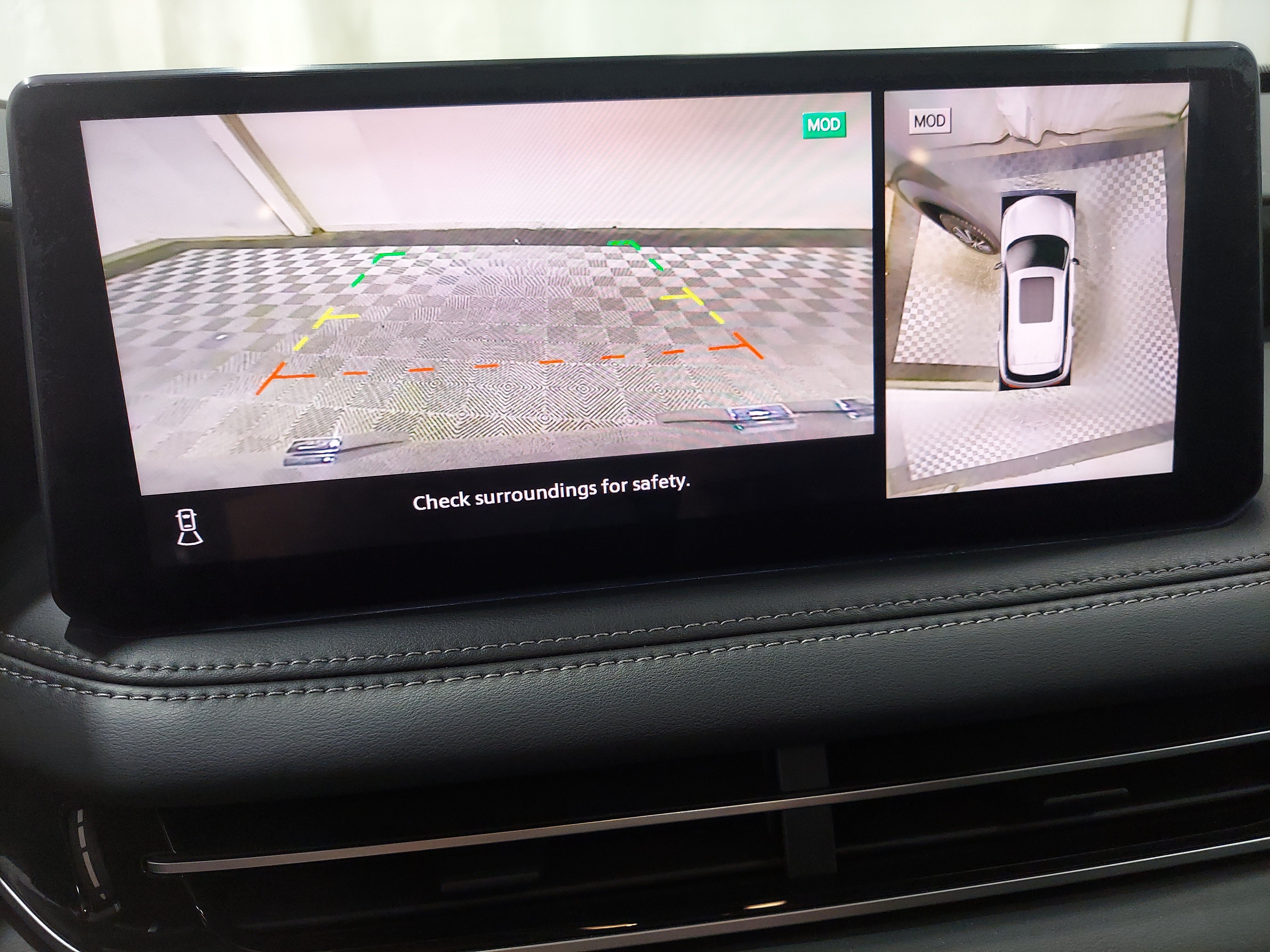 Used 2024 INFINITI QX60 Sensory AWD/4WD image 10