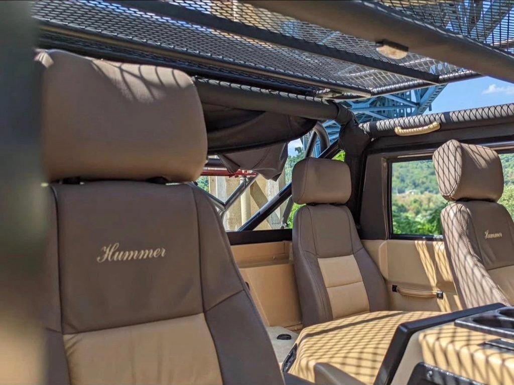 Used 1999 HUMMER H1 4-Door Open Top AWD/4WD image 6