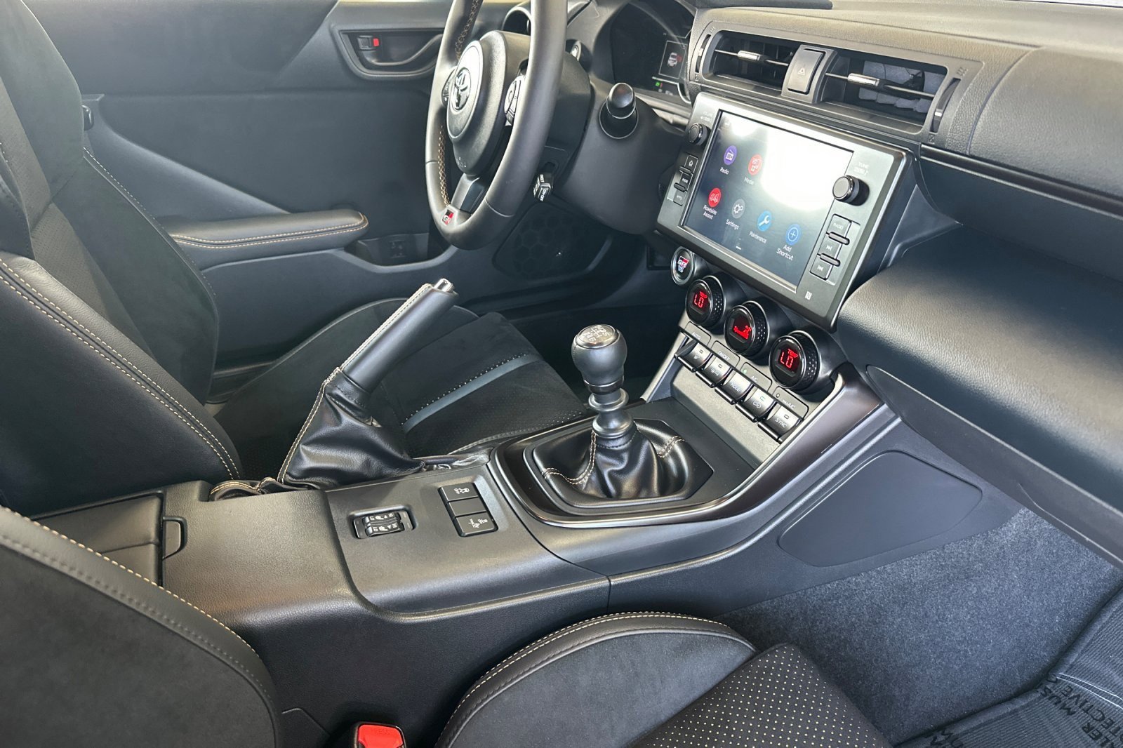Certified 2026 Toyota GR86 YUZU Limited RWD image 14
