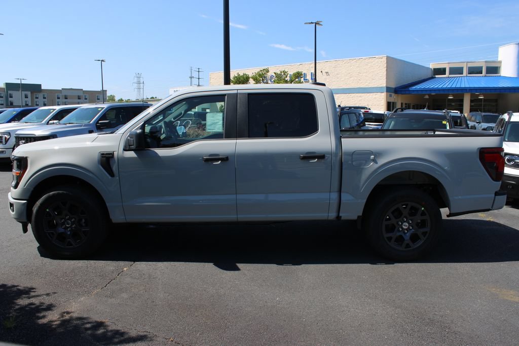 New 2026 Ford F150 STX w/ Equipment Group 200A RWD image 18