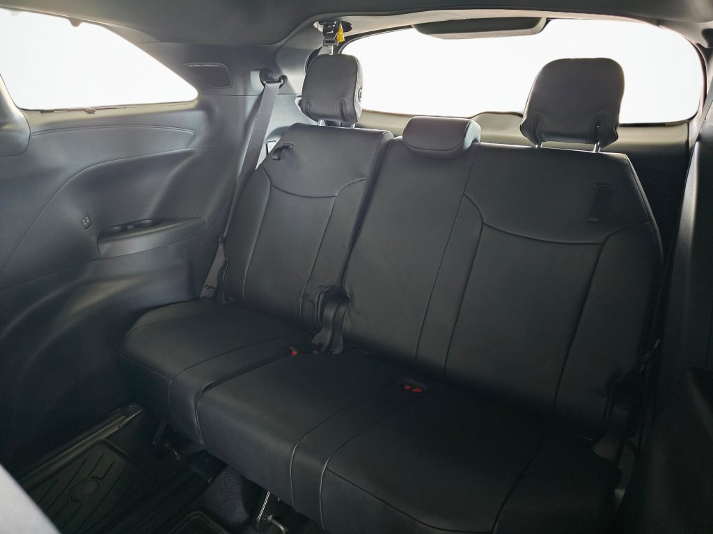 New 2026 Toyota Sienna Limited AWD/4WD image 36