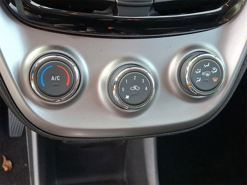 Used 2018 Chevrolet Spark LS image 15