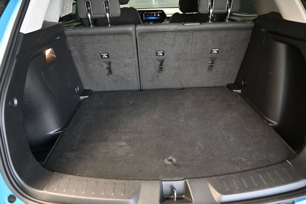 Used 2025 Chevrolet TrailBlazer LT AWD/4WD image 18