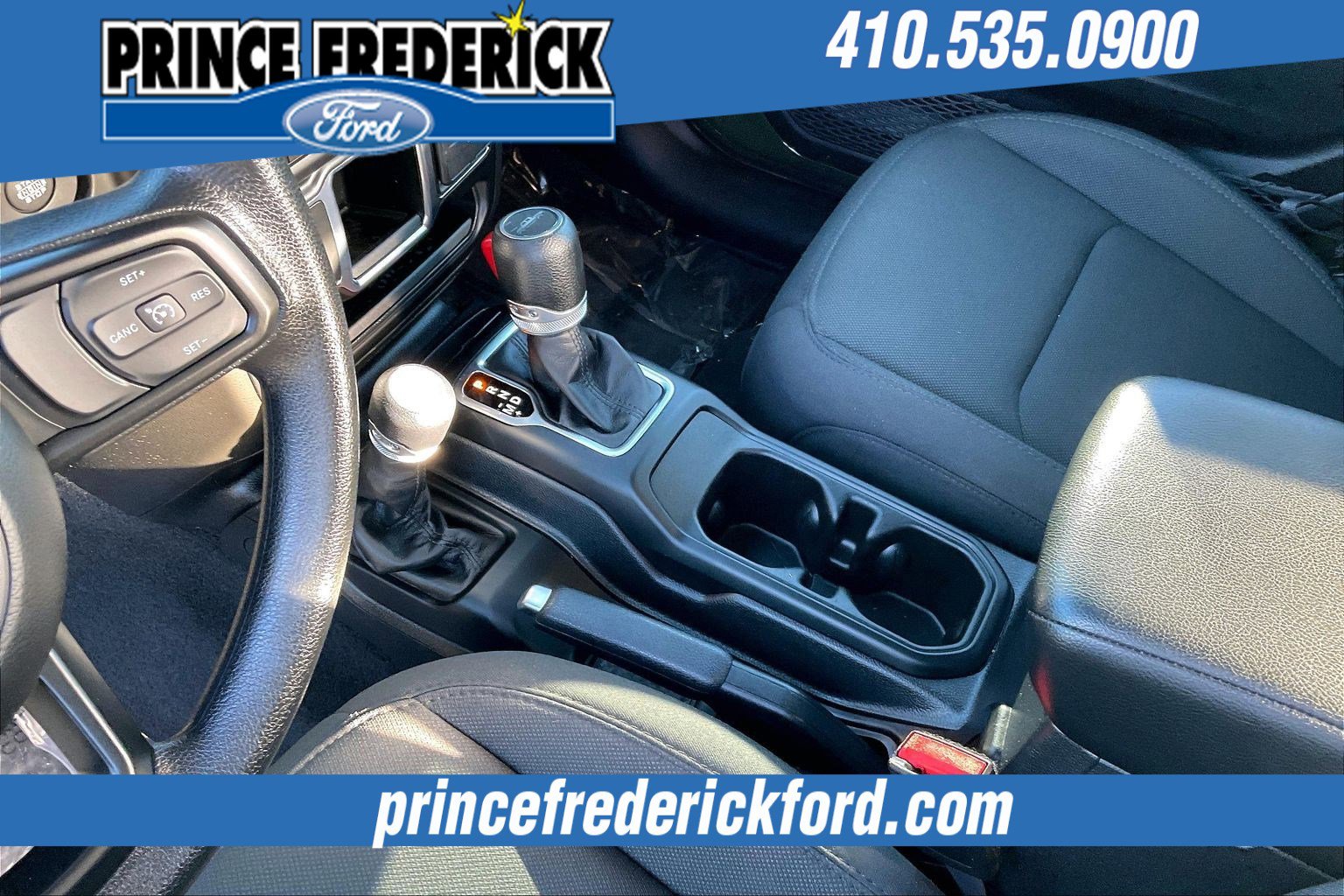 Used 2023 Jeep Gladiator Sport image 15