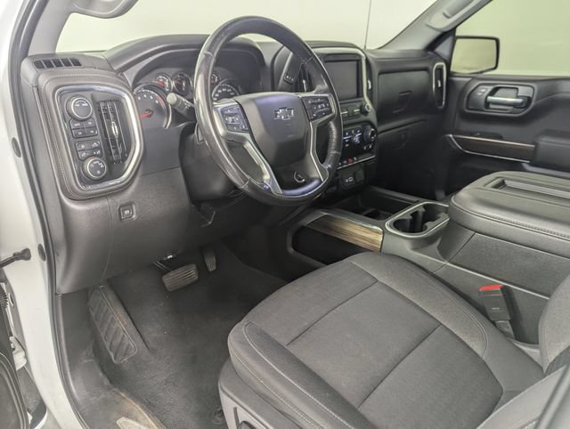 Used 2021 Chevrolet Silverado 1500 LT Trail Boss w/ Bed Protection Package AWD/4WD image 11